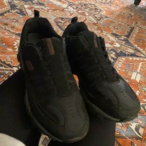 Sketchers men’s shoes